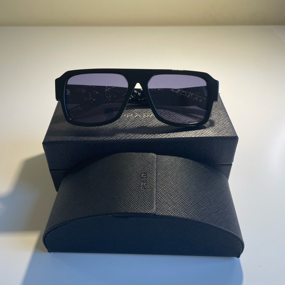 NEW AUTHENTIC PRADA SUNGLASSES. Never been worn. FULL package included. - Picture 7 of 9